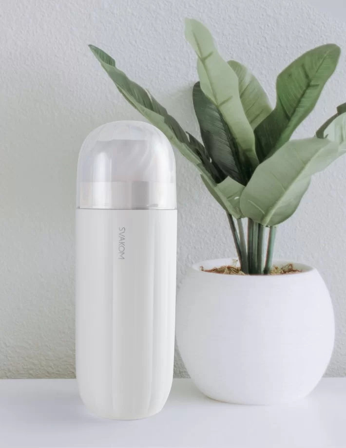 SAM White 電動オナホール - SVAKOM Japan